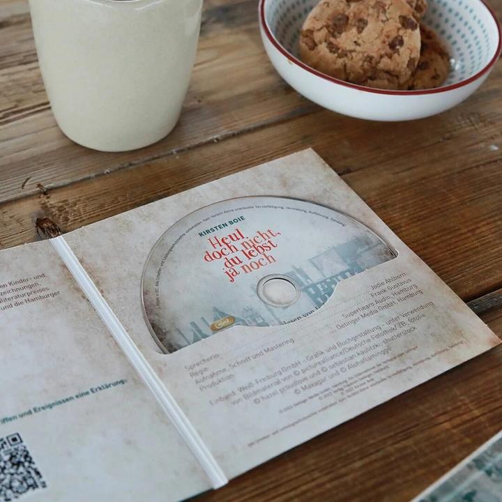 Actual product image Don't cry, you're still alive. (Kirsten Boie, German)