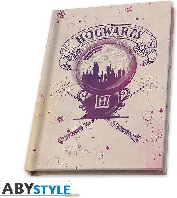 Produktbild ABYstyle Harry Potter - Hogwarts Mug + notebook + Keychain
