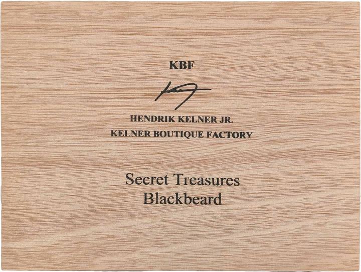 Immagine prodotto The Secret Treasures Tesori segreti Barbanera Dominicana 6x52 (Toro)