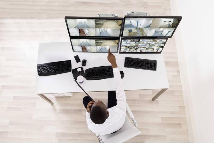 Actual product image Ergotron LX Series Dual (Table, 40")