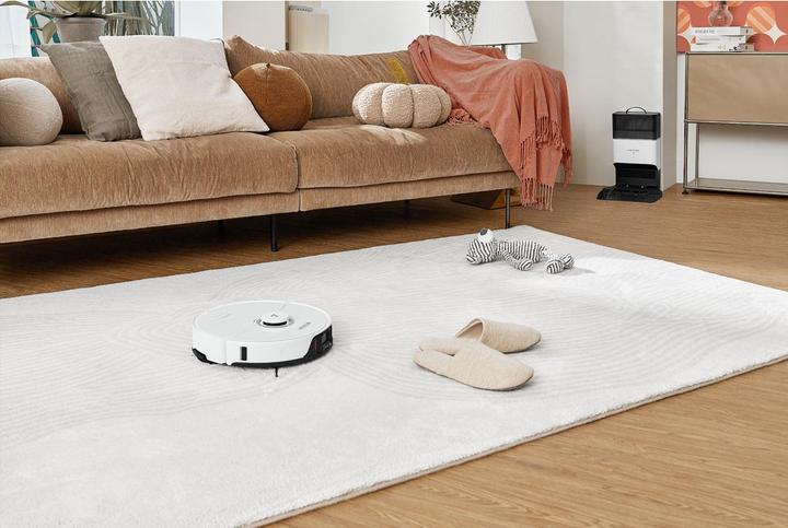 Actual product image Roborock S8+ (Vacuum mopping robot)