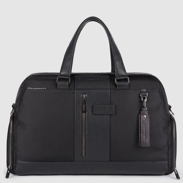 Produktbild Piquadro Brief 2 - Reisetasche aus recyceltem Stoff mit Schuhfach (30 l)