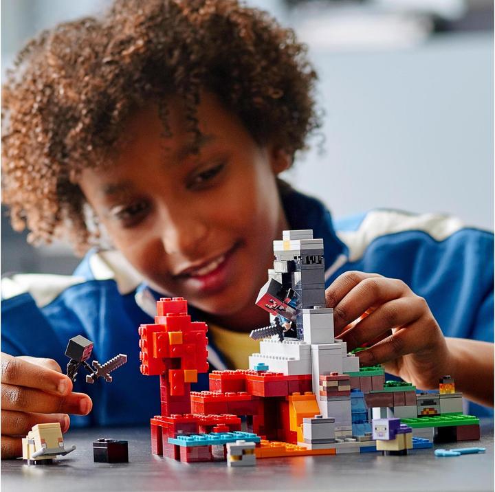 Immagine prodotto LEGO Il portale in rovina (21172, LEGO Minecraft)