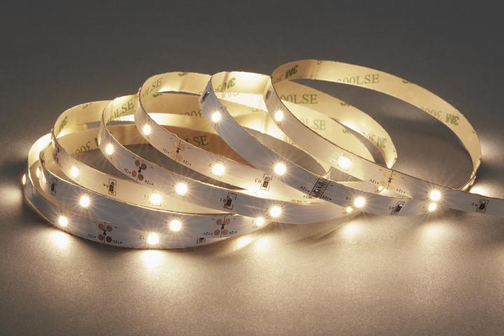 Image du produit Briloner LED Superline (Blanc chaud, 300 cm, Intérieur)