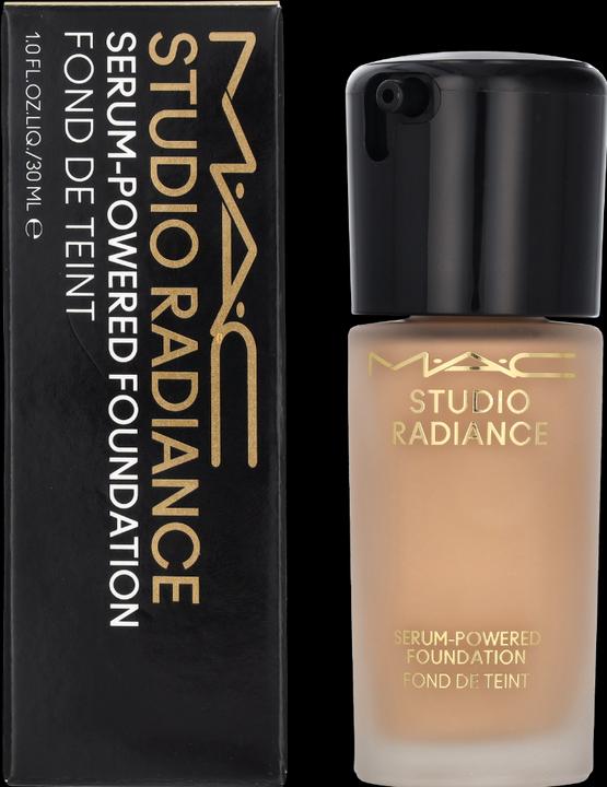 Produktbild MAC Cosmetics M.A.C. Studio Rad Serum Pow Fond de Teint NC15 (NC15)