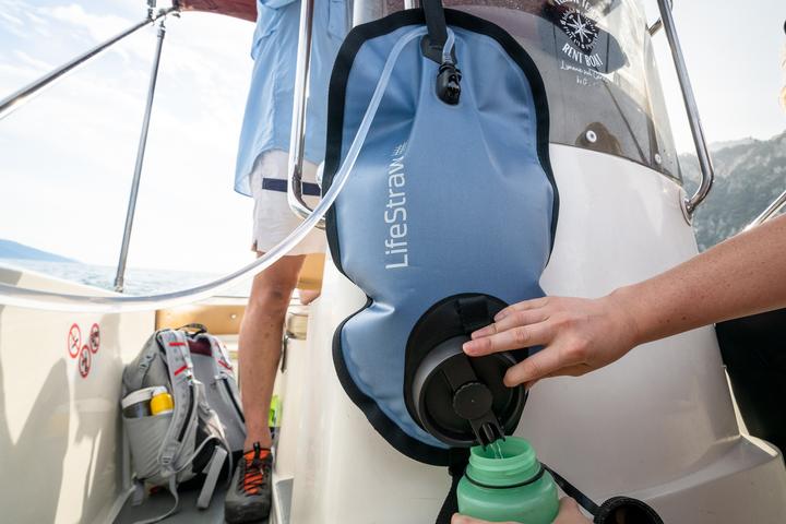 Actual product image LifeStraw Peak Gravity 8L