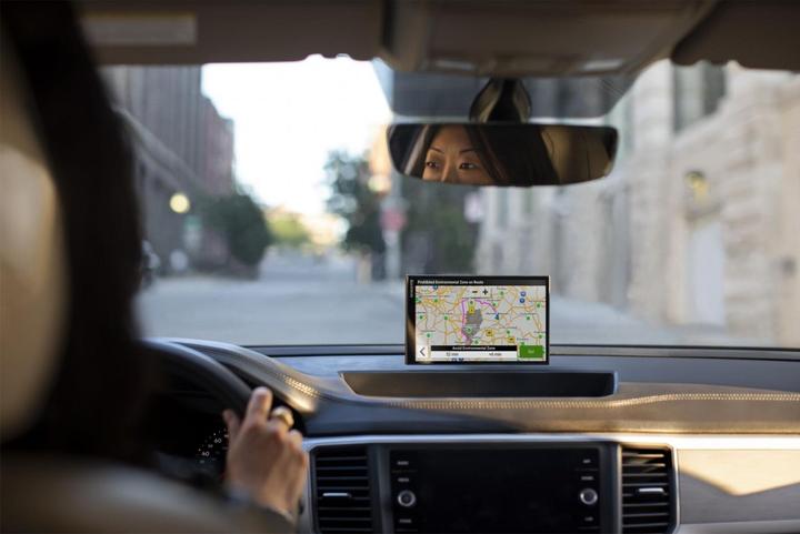 Produktbild Garmin DriveSmart 76 MT-S (7")