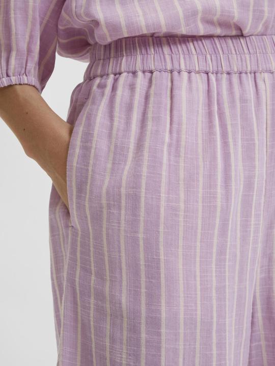 Produktbild Selected Femme Gestreifte Shorts (40)