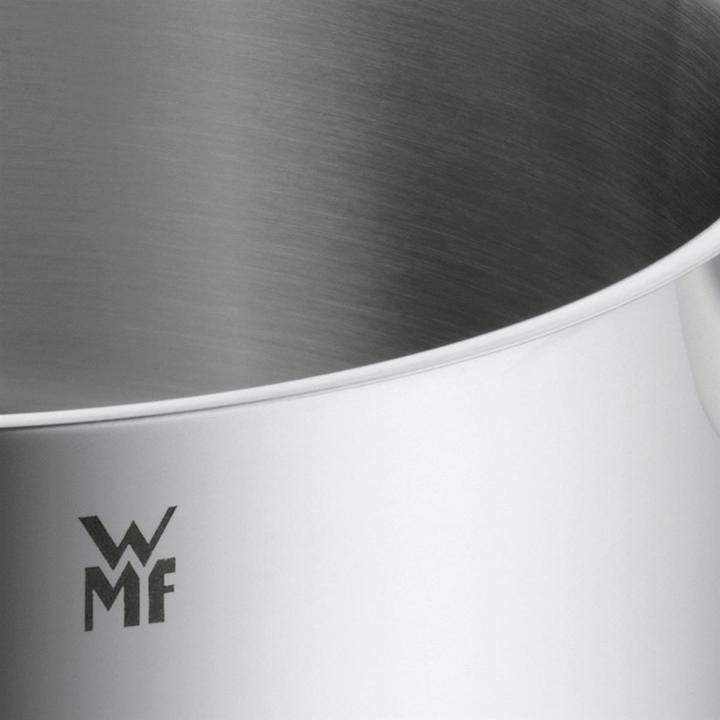 Produktbild WMF Kochtopf Bratentopf Induktion 14cm klein Metalldeckel 0,9l Mini Edelstahl (14 cm, Bräter + Schmortopf, Kochtopf, Edelstahl)