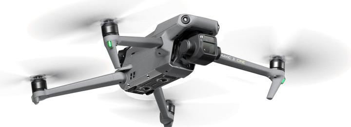Actual product image DJI Mavic 3 Cine Premium Combo (46 min, 899 g, 20 Mpx)