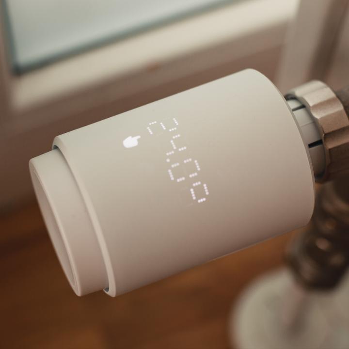 Actual product image Rollei Smart thermostat