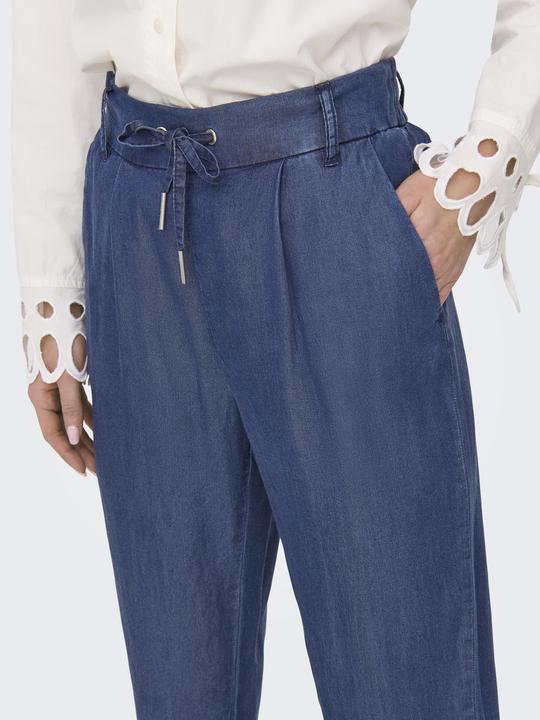 Actual product image Only ONLPOPTRASH Gerade geschnitten Hose Hose (32)