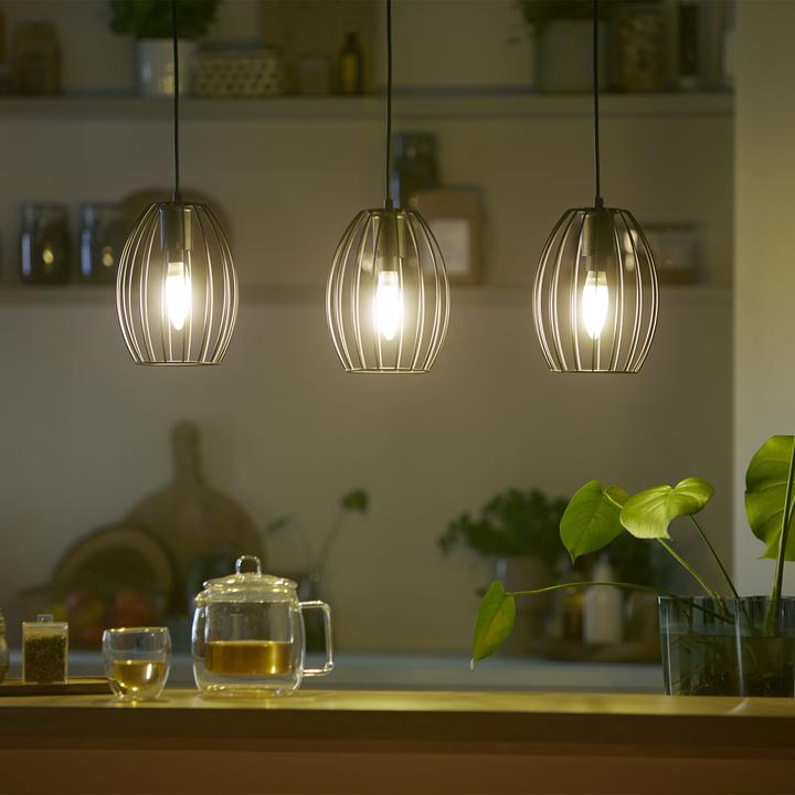 Actual product image Philips Ultra Efficient (E14, 2.30 W, 485 lm, 1 x, A)