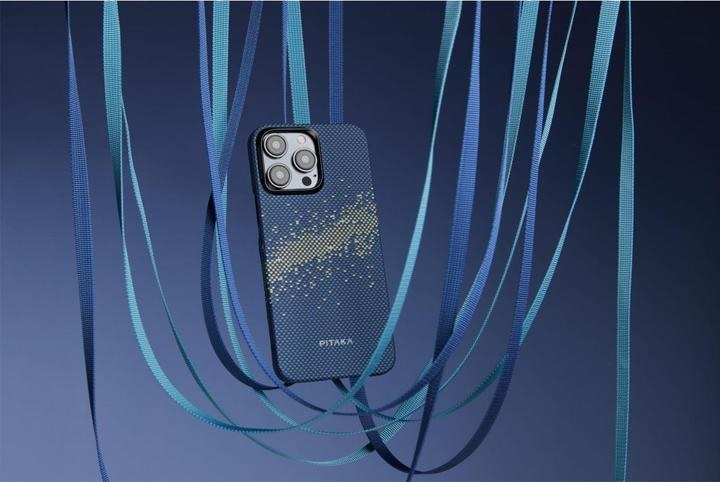 Produktbild Pitaka MagEZ Case 4 600D for iPhone 15 Pro Milky Way Galaxy (Apple iPhone 15 Pro)