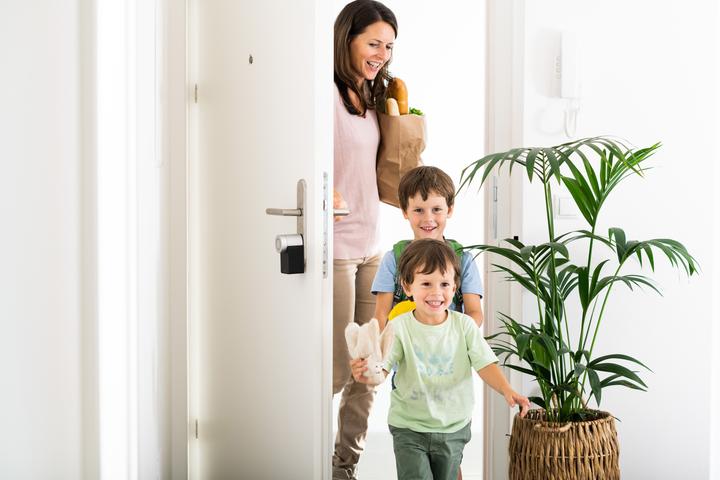 Productafbeelding Nuki Smart Lock Combo 2.0 CH cilinder + Brug (Smartphone)