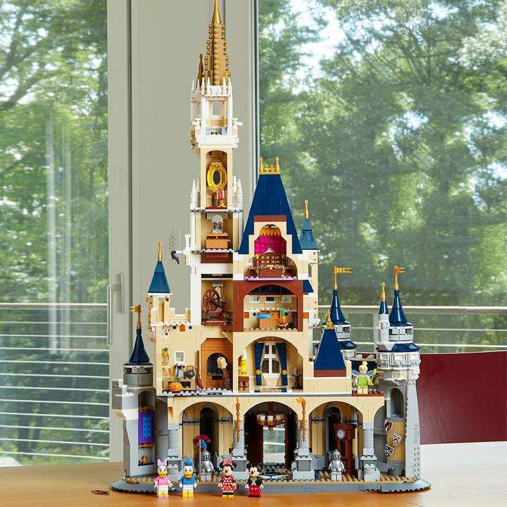 Produktbild LEGO Das Disney Schloss (71040, LEGO Seltene Sets)