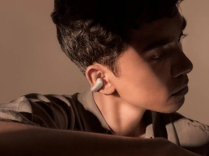 Image du produit Bose Ultra Open Earbuds (pas de réduction du bruit, 7 h, Sans fil)