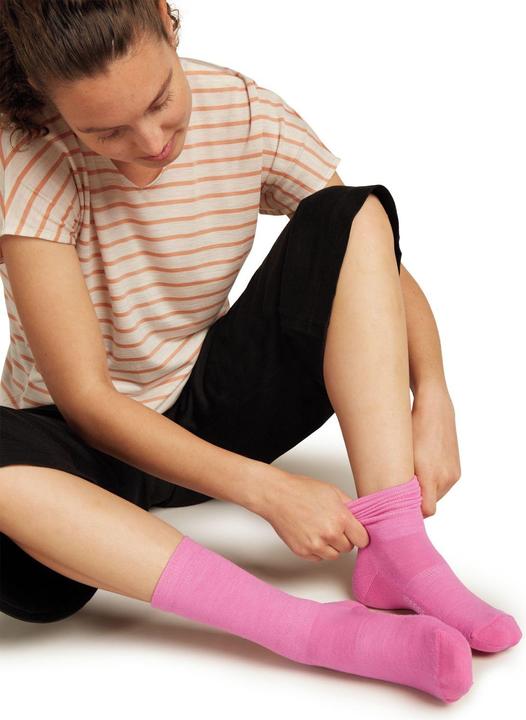Produktbild Icebreaker Women Merino Lifestyle Light Crew (41, 43)