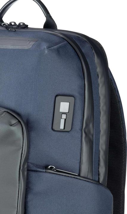 Actual product image Porsche Design Design Urban Eco rugzak 15 inch blue (24 l)