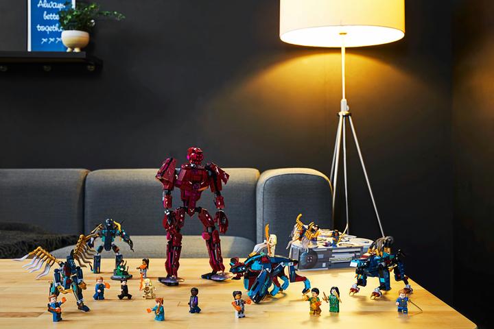 Immagine prodotto LEGO Attacco aereo degli Eterni (76145, LEGO Marvel)
