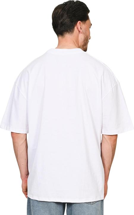 Produktbild Casual Classics TShirt Verlängerter Ausschnitt (S)