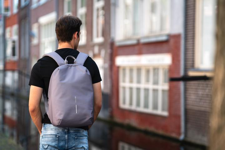 Produktbild XD Design XD-Design Bobby Soft Rucksack Lässiger Rucksack Grau Polyethylenterephthalat (16 l)
