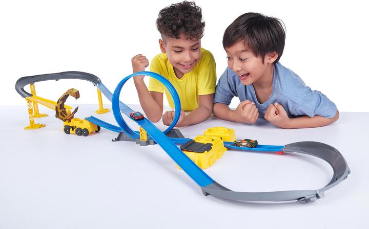 Actual product image Zuru Metal Machines