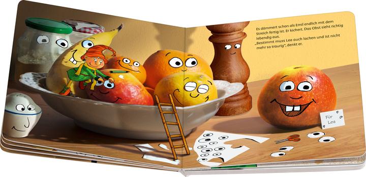 Actual product image Ravensburger An elf lives with us (German)