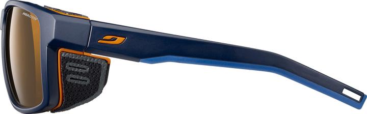 Actual product image Julbo Mens Shield Cameleon Sports Glasses (Blue matt, photocromatic)