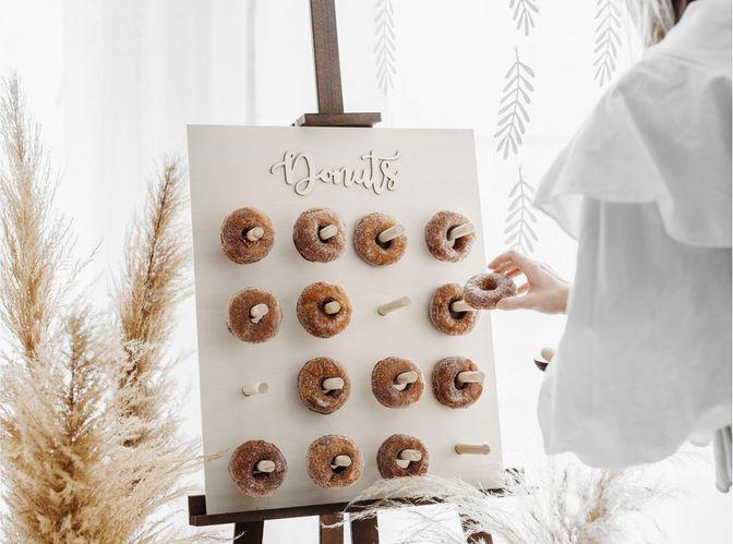 Actual product image Partydeco Donut wall