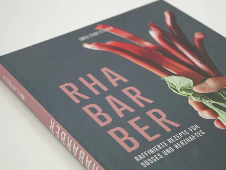 Produktbild Rhabarber - Raffinierte Rezepte für Süsses und Herzhaftes (Deutsch, Elke Adams, Sören Staun Petersen, 2020)