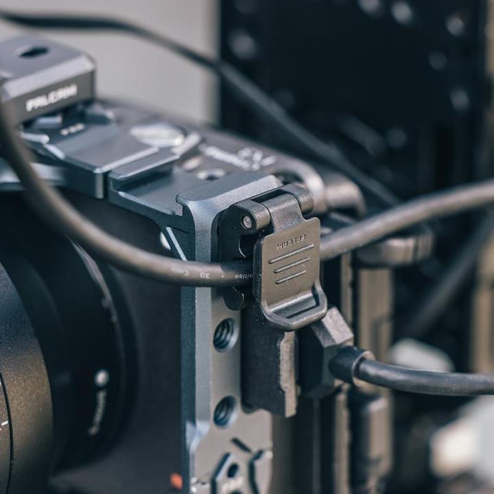 Actual product image Falcam F22&F38&F50 Quick Release Basic Cage Kit(FOR SONY FX3/FX30) (Various video accessories)