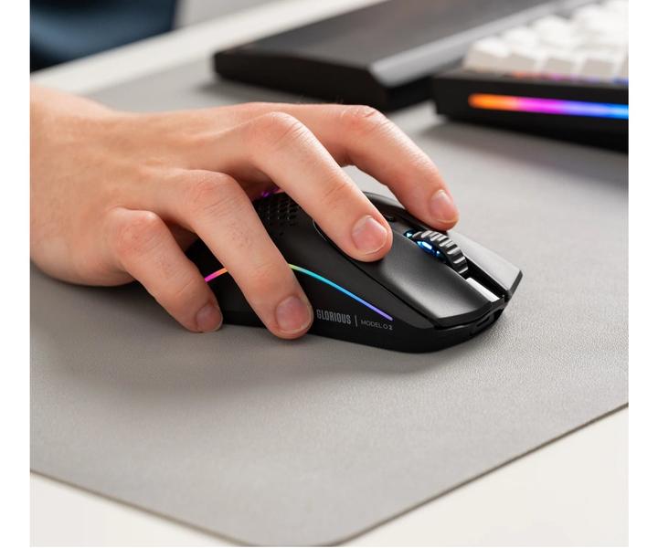 Actual product image Glorious Model O 2 (Wireless, Cable)