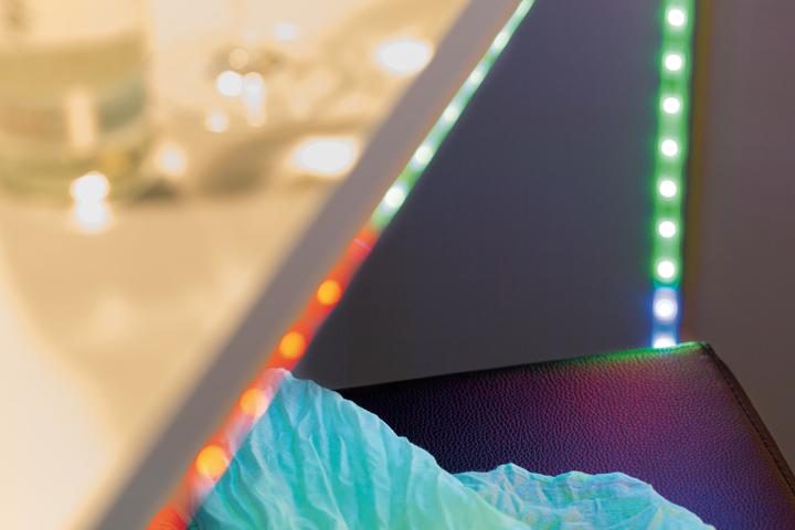 Actual product image Paulmann LED Strip (RGB, 500 cm, Indoor)