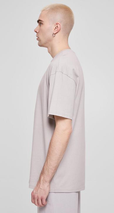 Actual product image Urban Classics Heavy Oversized Tee (L)