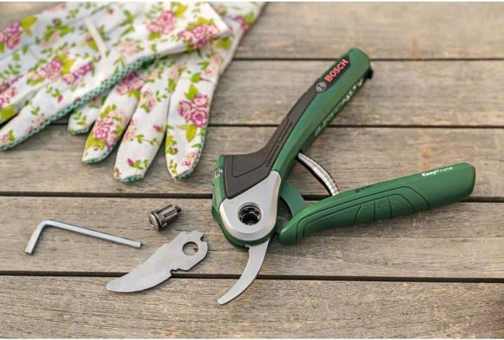 Actual product image Bosch Home & Garden Replacement blades (Hedge shears, Lawn mower blades + replacement blades garden machinery)