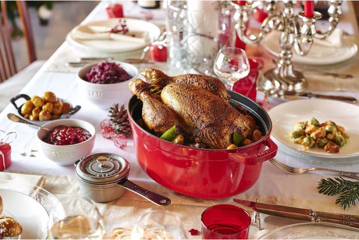 Actual product image Staub Cocotte (31 cm, Casserole + Stewpot, Cast iron)