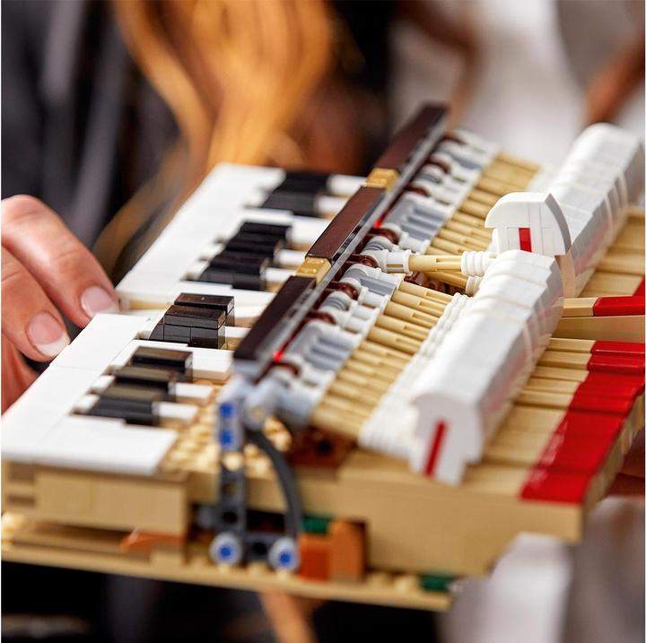Produktbild LEGO Konzertflügel (21323, LEGO Ideas, LEGO Seltene Sets)