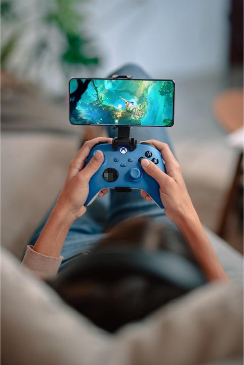 Actual product image Microsoft Xbox Wireless Controller - Shock Blue (PC, Xbox One X, Xbox Series X, Xbox One S, Xbox Series S)