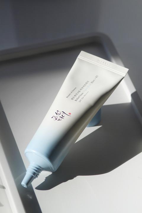 Immagine prodotto Beauty of Joseon Sollievo Sole Aqua Fresh + B5 (Crema solare, SPF 50+, 50 ml, 47.91 g)