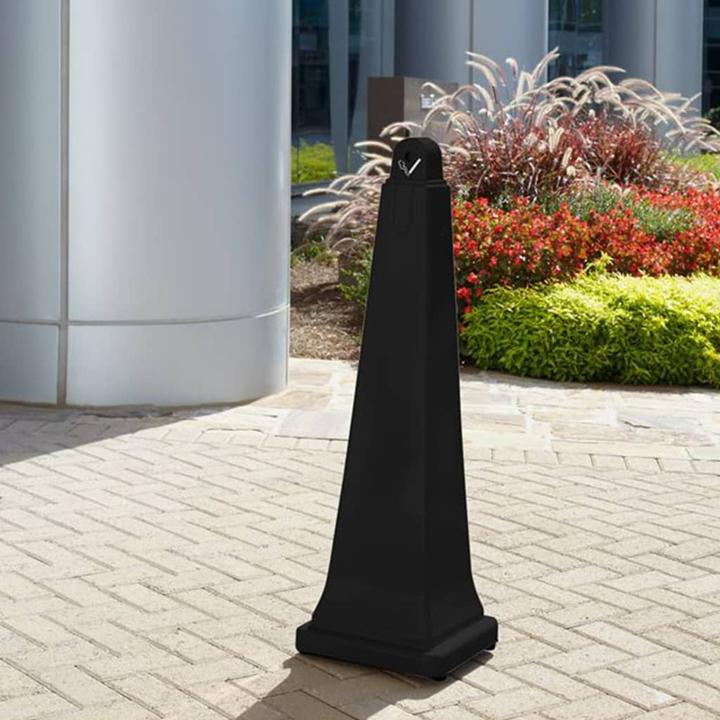 Produktbild Rubbermaid Standascher GroundsKeeper Schwarz Standaschenbecher mit Stahleimer