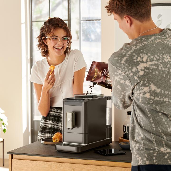 Actual product image Tchibo Fully automatic coffee machine Esperto2 Caffè