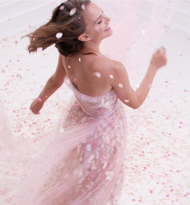 Produktbild Dior Miss (Body Mist, 100 ml)