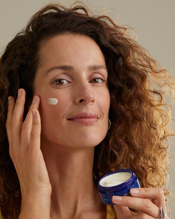 Image du produit NIVEA Crème de nuit régénératrice anti-rides Q10 Power (50 ml)