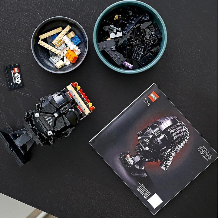 Image du produit LEGO Le casque de Dark Vador (75304, LEGO Star Wars)
