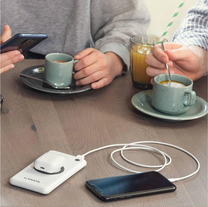 Produktbild Varta Wireless Power Bank + Ladekabel (20000 mAh, 20 W, 74.74 Wh)