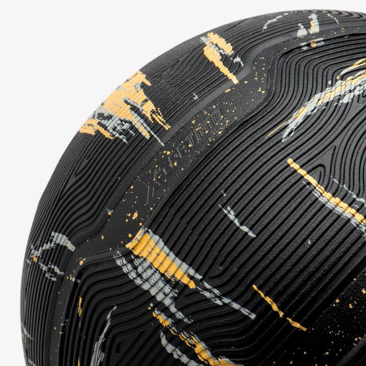 Produktbild Tarmak Basketball Grösse 7- Resist 900 gelb/schwarz