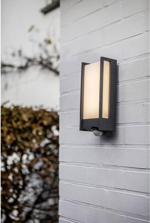 Actual product image Lutec LED outdoor wall lamp QUBO (800 lm, IP54)