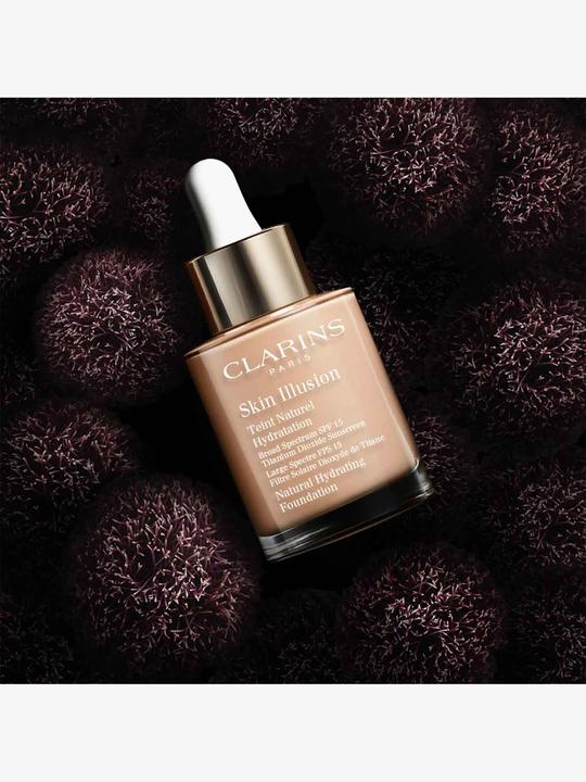 Image du produit Clarins Skin Illusion SPF15 N° 105 - Nude (105 Nu)