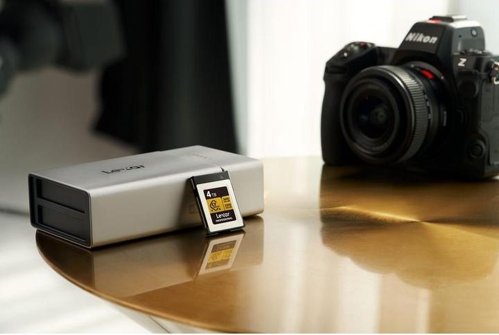 Produktbild Lexar Professional Gold (1000 GB, CFexpress Typ B)